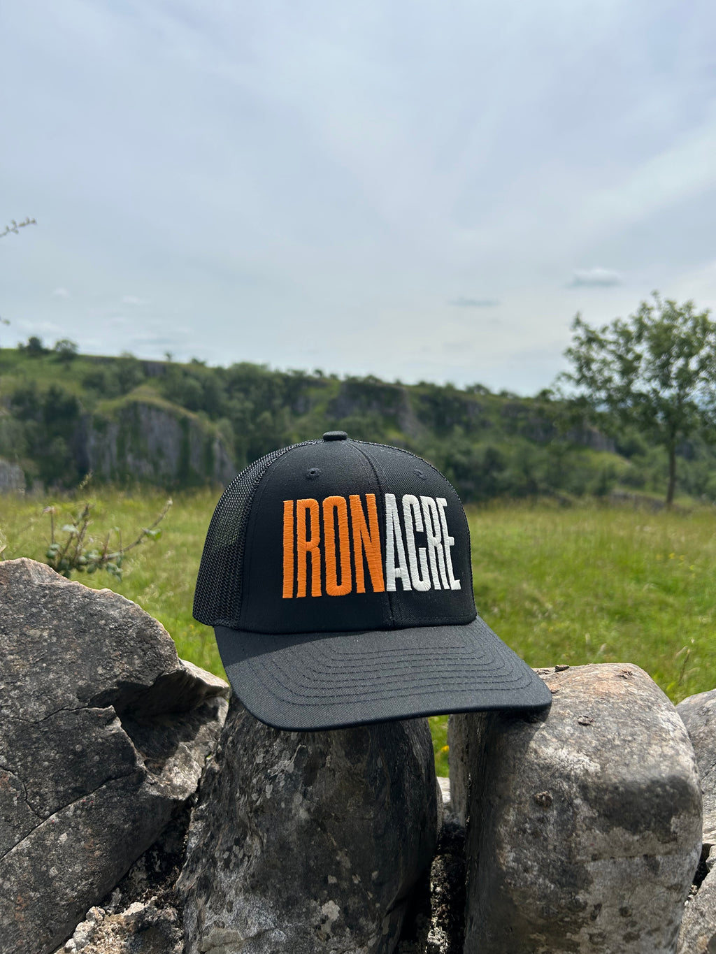 Foundation Trucker Black/Black
